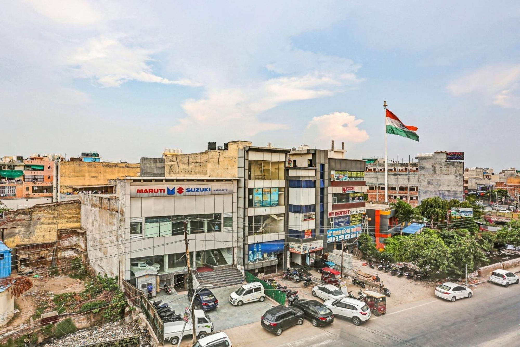 Hotel O Imperial Residency Near Dashrath Puri Metro Station New Delhi Extérieur photo