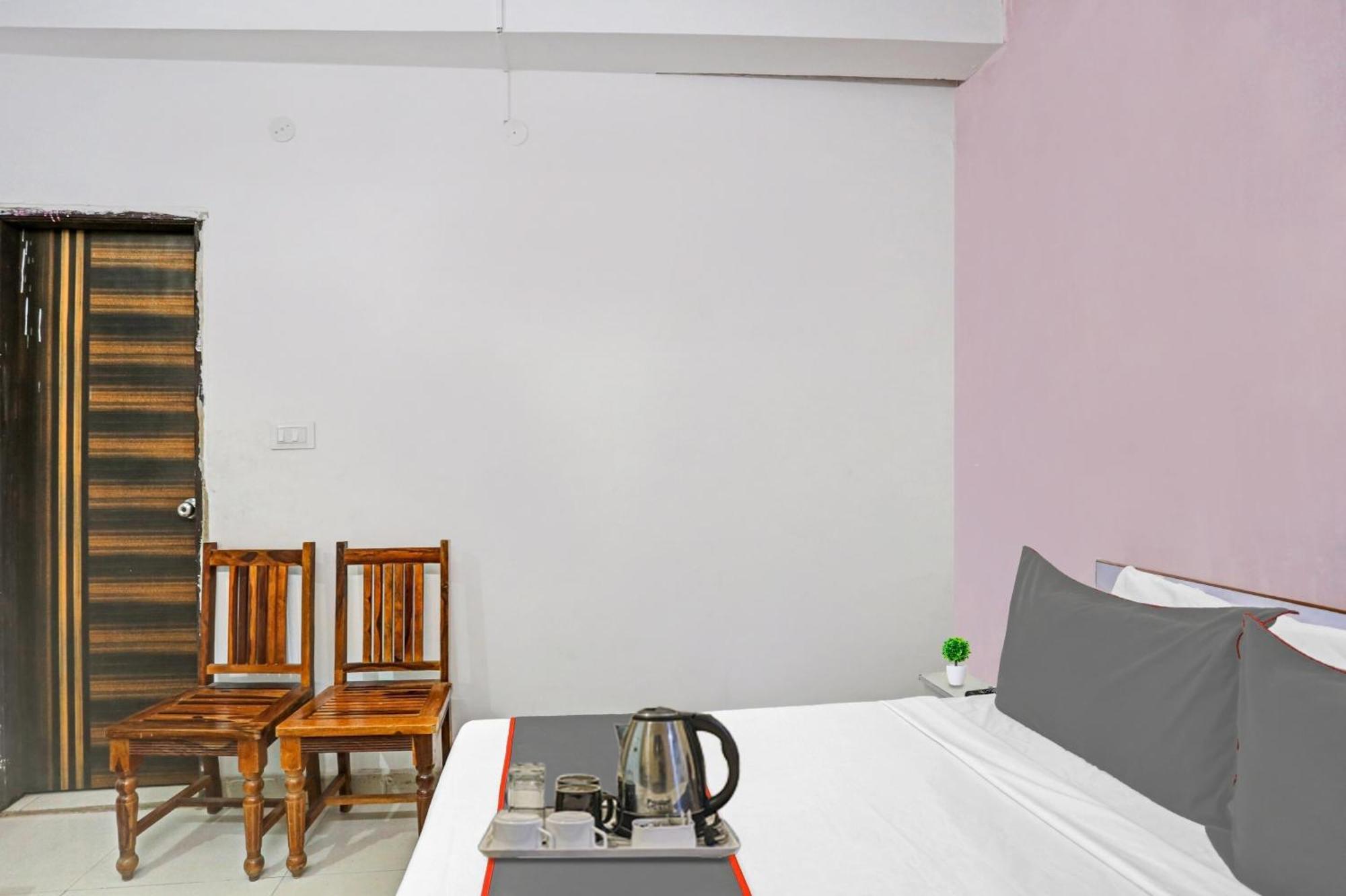 Hotel O Imperial Residency Near Dashrath Puri Metro Station New Delhi Extérieur photo